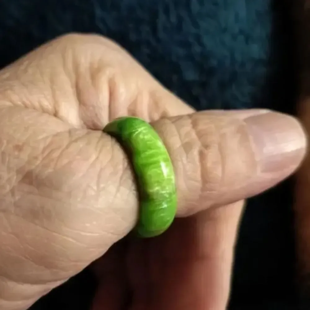Elegant marble jade resin unisex Ring sz 7